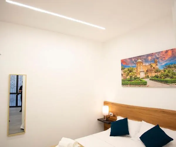 Dimora Les Folies Hotel